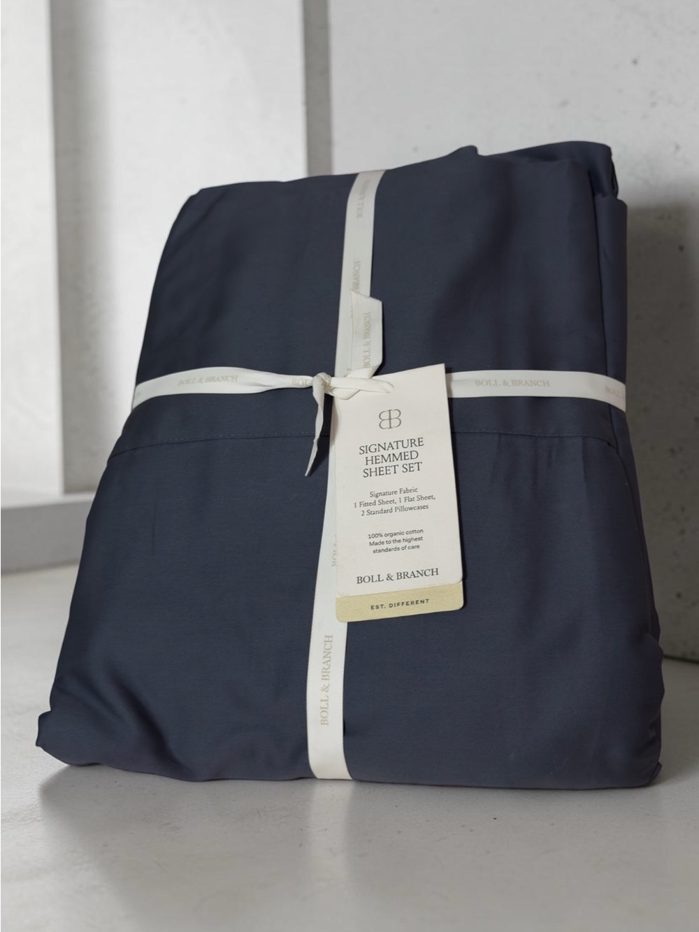 New Boll & Branch Signature Hemmed Sheet Set Queen Mineral 100% Organic Cotton
